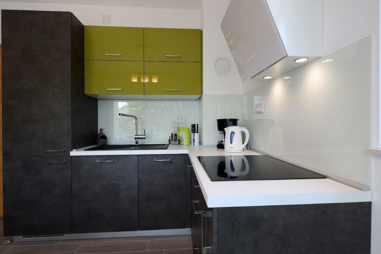 Apartmani Judita Pinezici  Ngoại thất bức ảnh