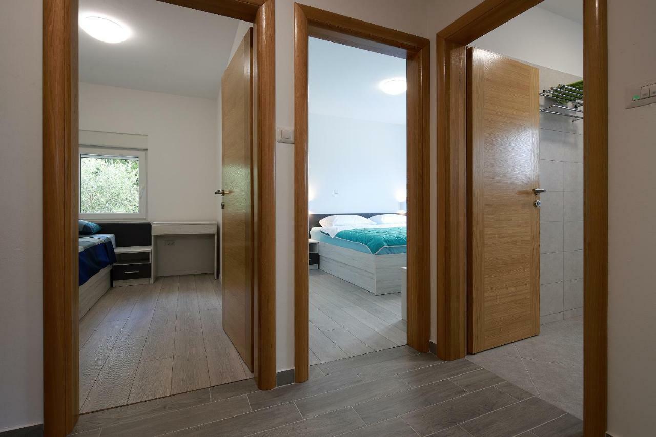 Apartmani Judita Pinezici  Ngoại thất bức ảnh