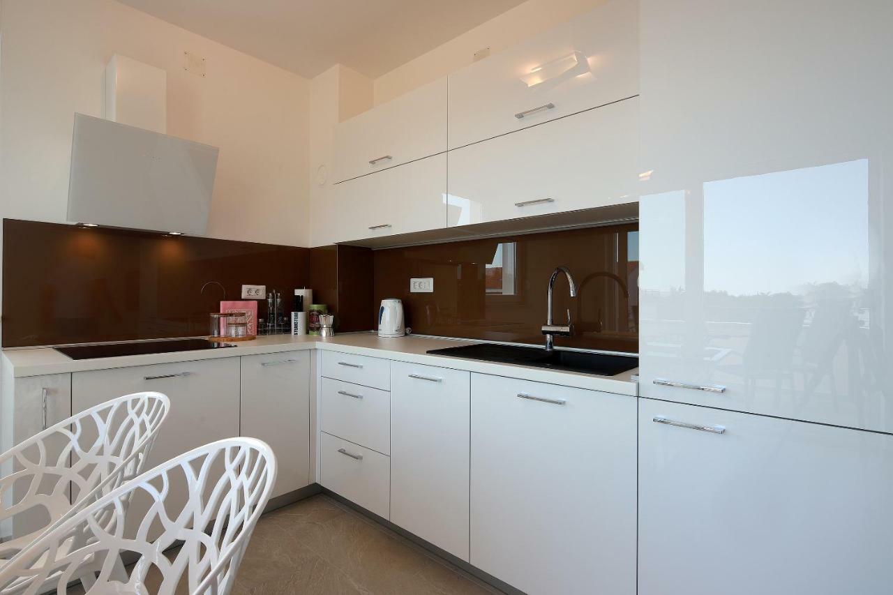 Apartmani Judita Pinezici  Ngoại thất bức ảnh