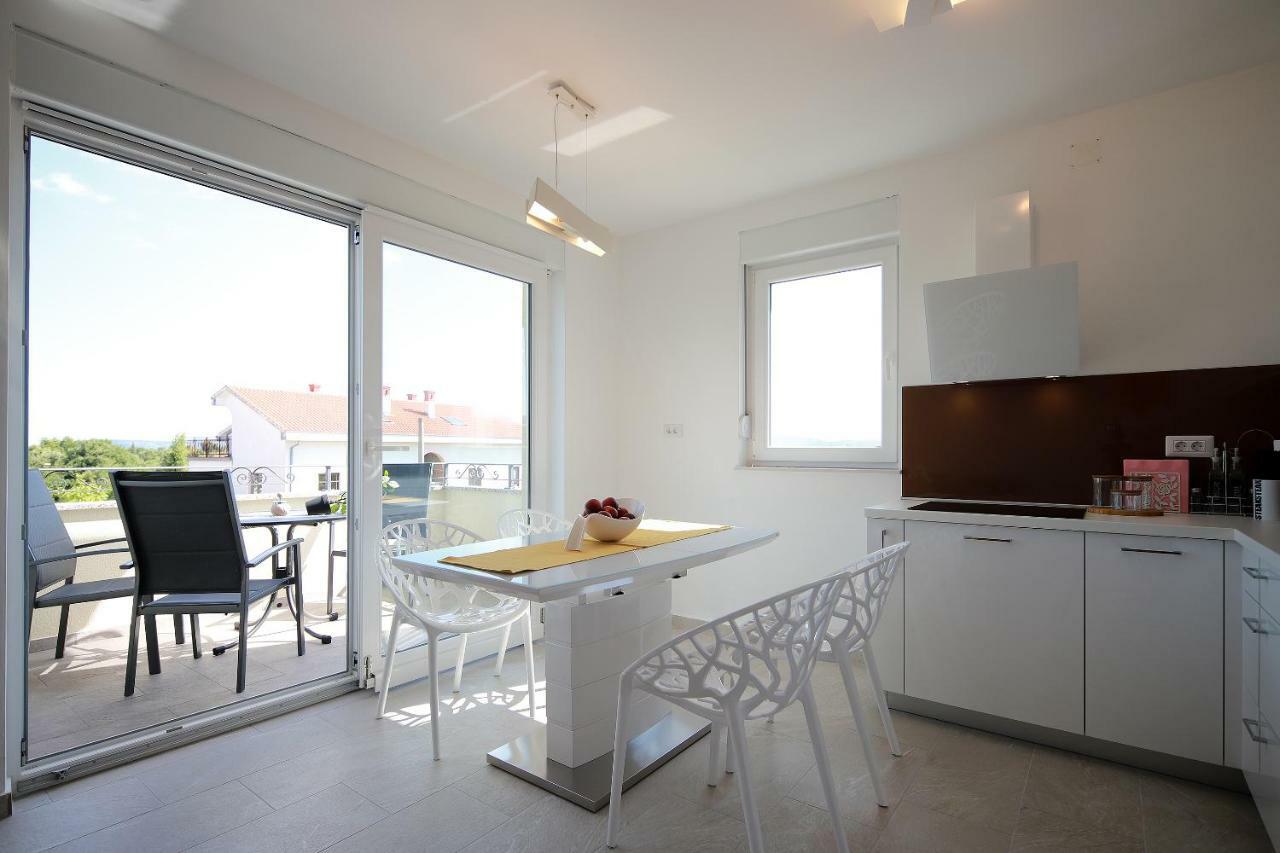 Apartmani Judita Pinezici  Ngoại thất bức ảnh