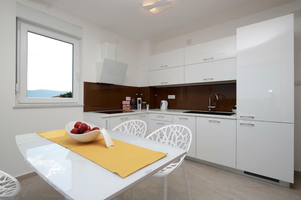 Apartmani Judita Pinezici  Ngoại thất bức ảnh